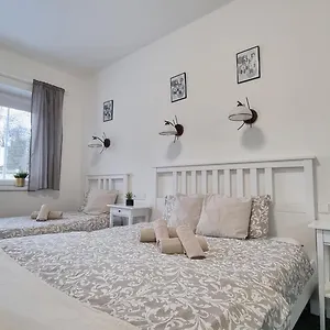 Finnem Jicinska Apartment