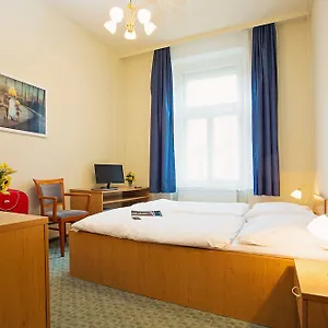 Adler - Czech Leading Prag